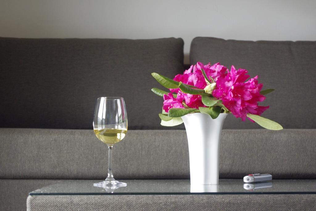 Huettenflair-Mosel Ferienwohnung Enkirch Ngoại thất bức ảnh
