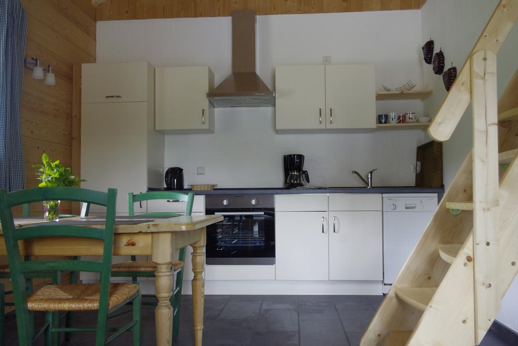 Huettenflair-Mosel Ferienwohnung Enkirch Ngoại thất bức ảnh
